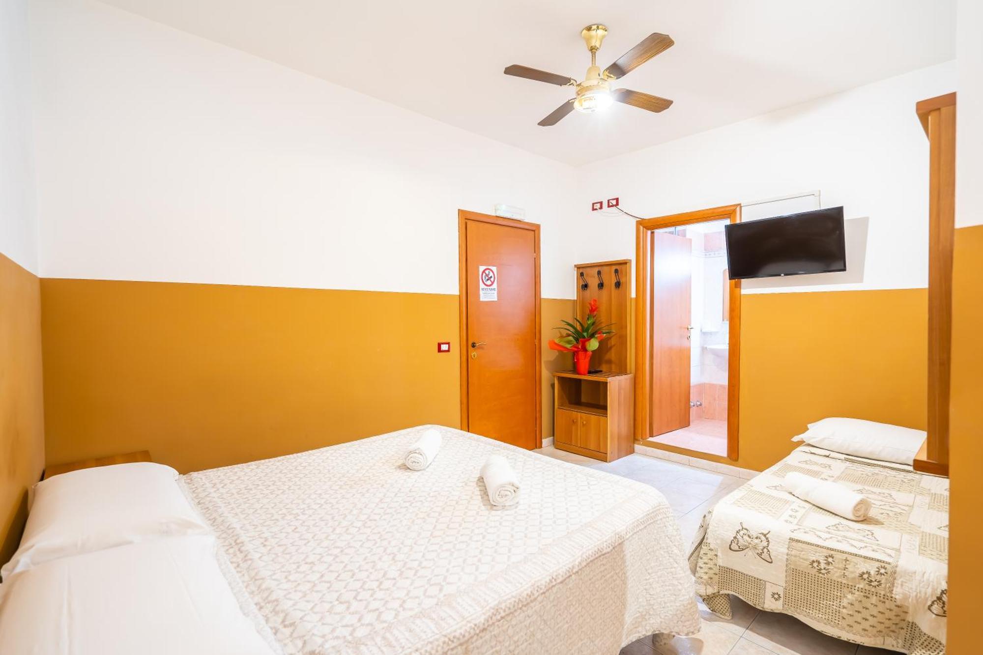 Pensión Booking Roma
